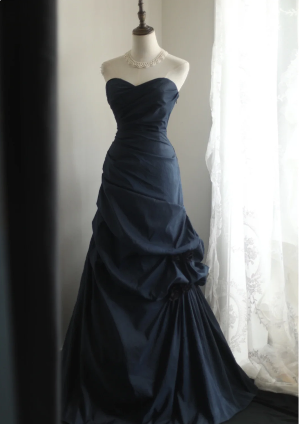 Elegant Navy Blue Mermaid Pleated Satin Long Prom Dress Evening Dress Secondary image