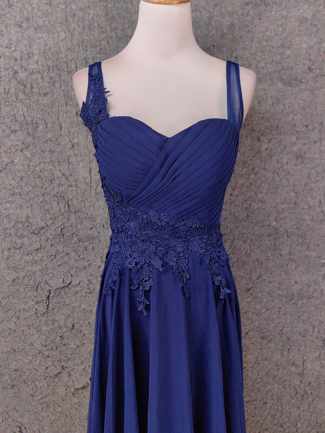 Elegant Navy Blue Spaghetti Strap Lace Ruffled Chiffon Long Prom Dress Evening Dress
