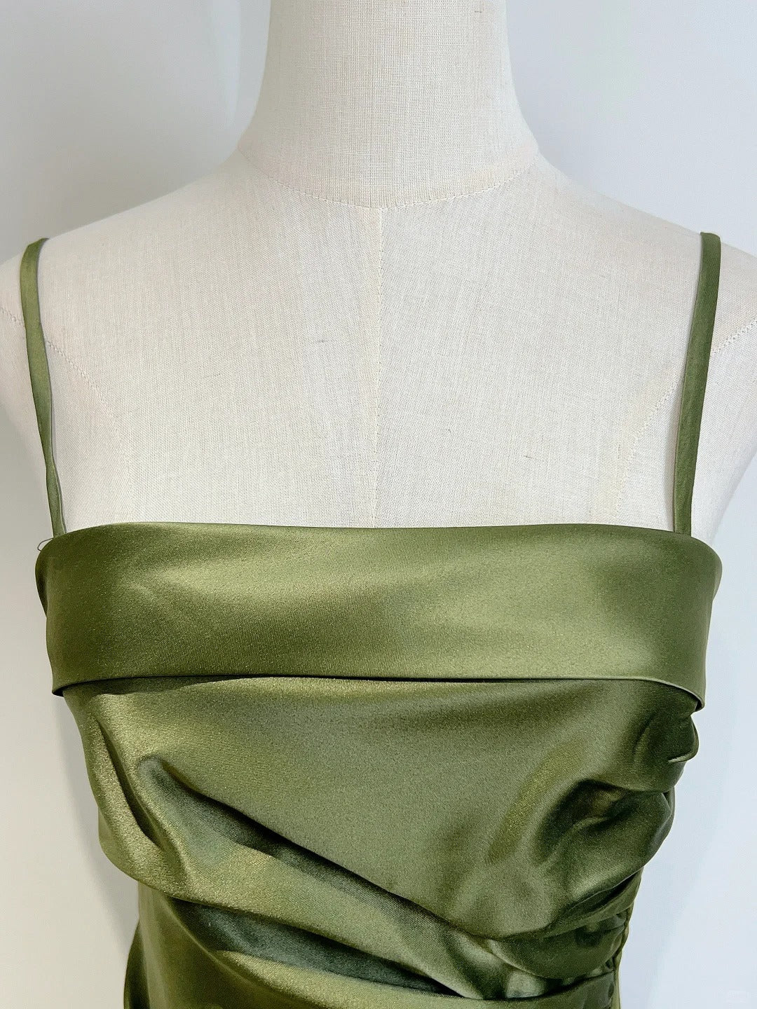 Elegant Olive Green Mermaid Ruffle Spaghetti Strap Satin Prom Dress Evening Dress