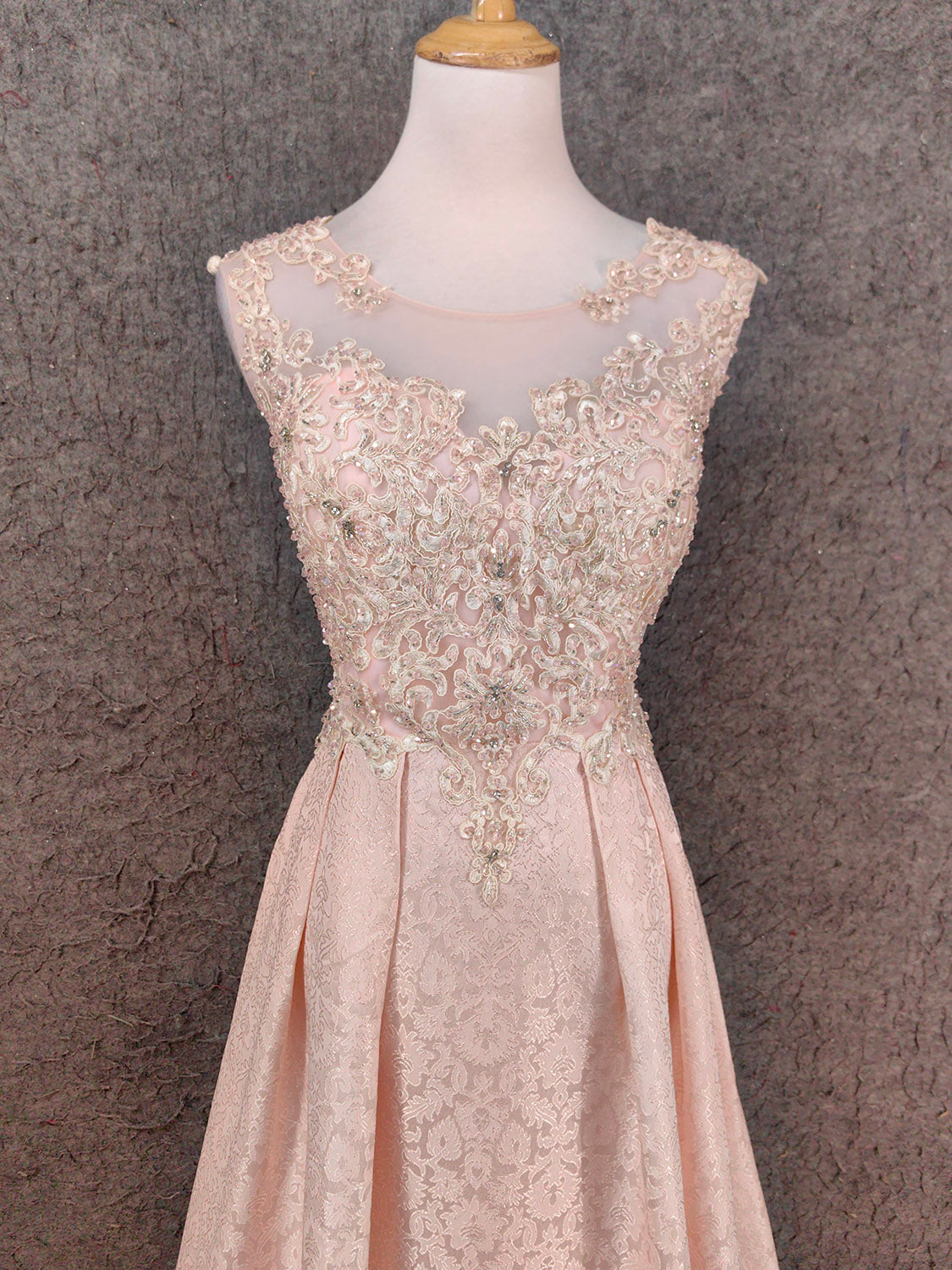 Elegant Pink A-Line Sleeveless Crew Neck Lace Rhinestone Brocade Satin Long Prom Dress Evening Dress