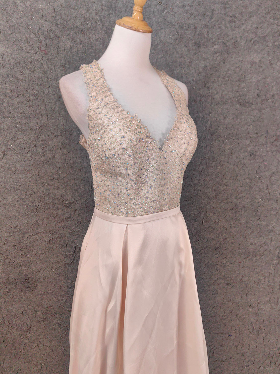 Elegant Pink Halter Neck V-Neck Rhinestone Lace Satin Long Prom Dress Evening Dress