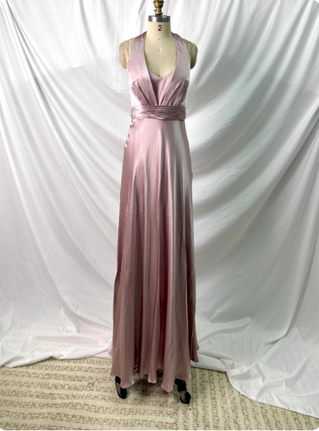 Elegant Pink Halter Neck V-Neck Slim-Fit Satin Long Prom Dress Evening Dress Main image