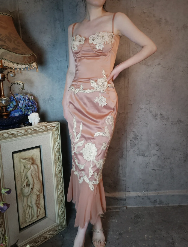 Elegant Pink Mermaid Spaghetti Strap Lace Embroidered Satin Prom Dress Evening Dress