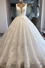 Elegant Prom Dresses Ball Gown Stunning Beading Wedding Dress