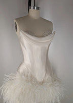 Elegant Satin Tube Top Feather Edge Bodycon 19Th Birthday Homecoming Dress