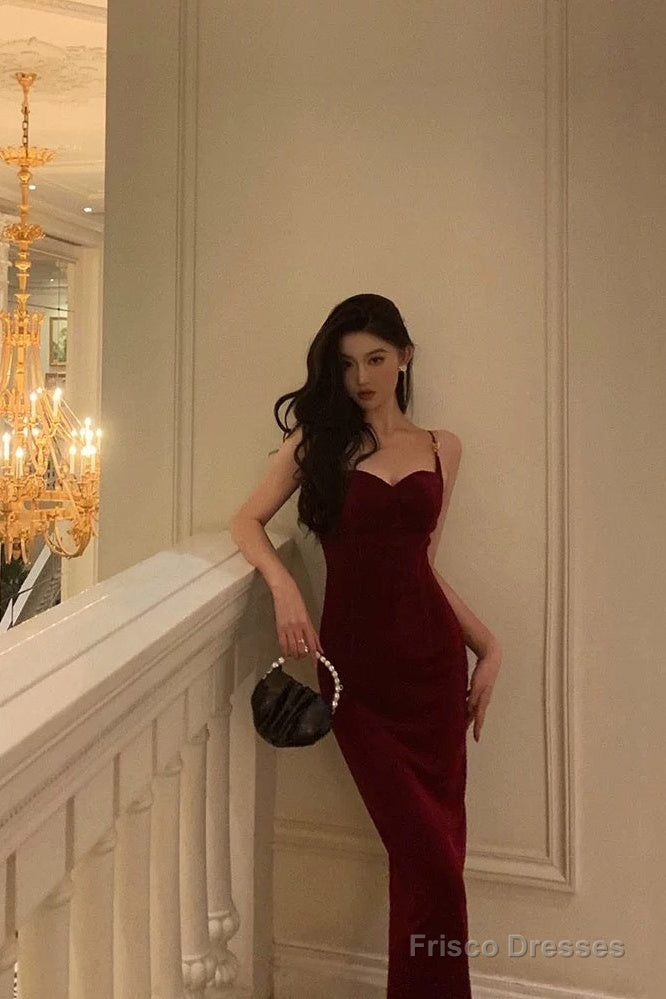 Elegant Sheath Spaghetti Straps Red Velvet Prom Dresses Birthday Outfits Evening Gown Secondary image