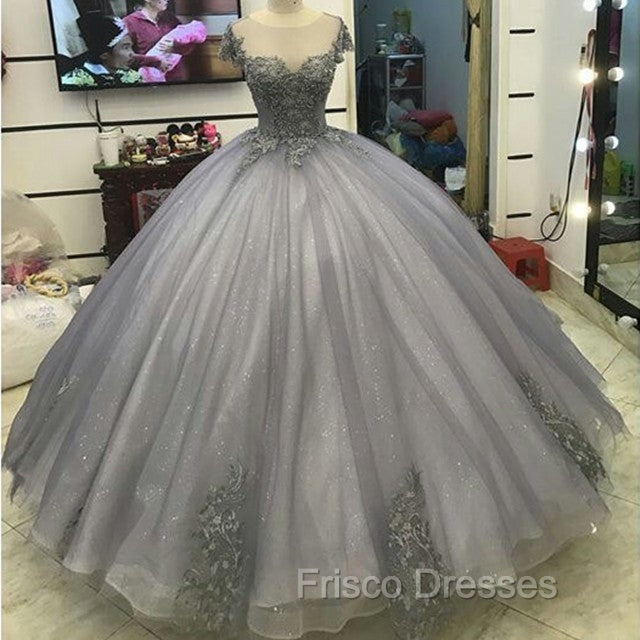 Elegant Silver Tulle Ball Gowns Formal Prom Dress Lace Appliques