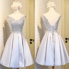 Elegant Sleeveless  Lace Up Back  Appliques Clairvoyant Outfit Satin Skirt Tea Length Homecoming Dress