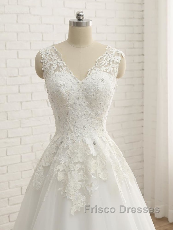 Elegant V-Neck Lace Ball Gown Wedding Dress