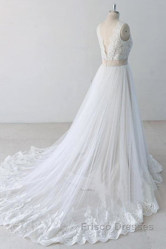 Elegant V-neck Lace Tulle A-line Wedding Dress