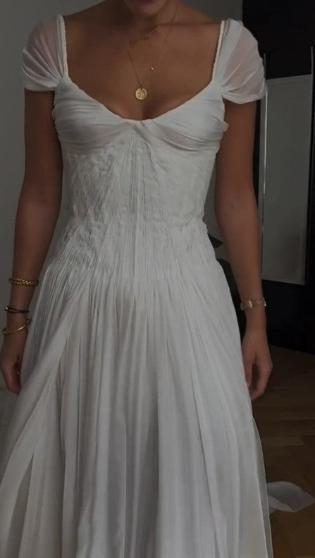 Elegant White A-Line Bride Gowns Enchanted Chiffon Luxury Wedding Dress