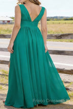 Emerald Green V Neck Chiffon Floor Length Bridesmaid Dresses Long Bridesmaid Dress With Pleated Split