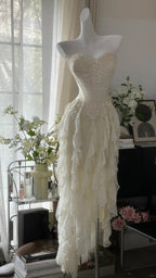 Fairy-Like Tube Top With Heart-Shaped Collar And Beaded Wood Ear Curled Skirt Chiffon Prom Dress