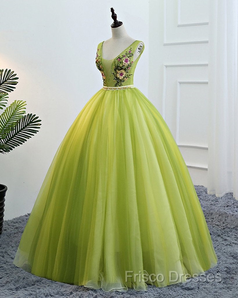 Fresh Green Tulle V Neck Long Lace Up Senior Formal Prom Dress With Applique