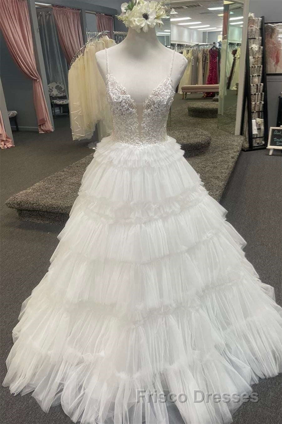 Plunging V-Neck Straps Appliques Layered Formal Prom Dress Secondary image