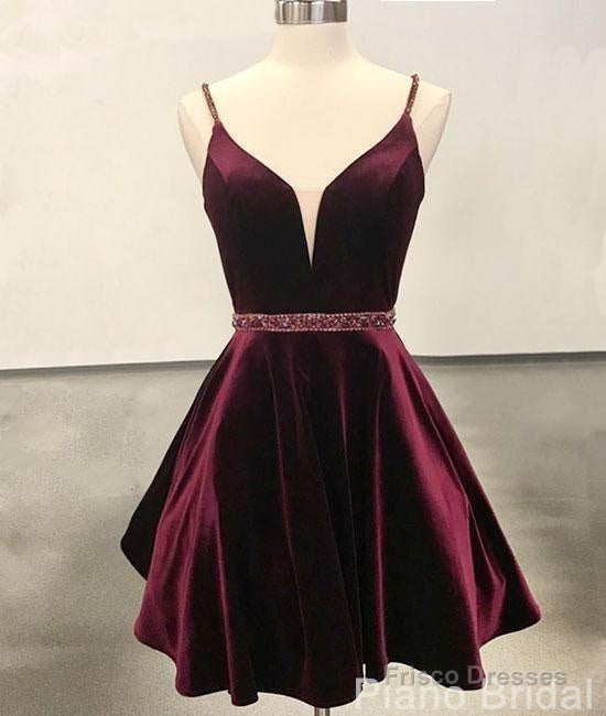 Simple V Neck Velvet Short Burgundy Prom Dress Secondary image
