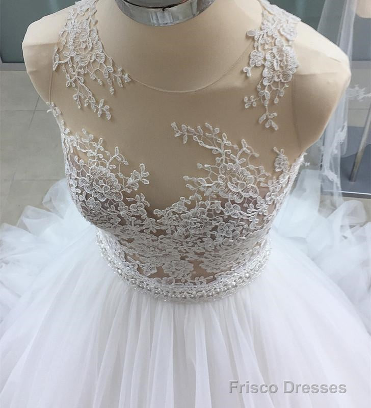 Glamour Lace Appliques Scoop Neckline Tulle Ball Gowns Wedding Dresses Secondary image