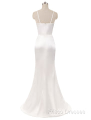 Gorgeous Beach Wedding Dress Mermaid Sleeveless Formal Dress V Neck Straps Split Ivory Bridal Gown With Court Train