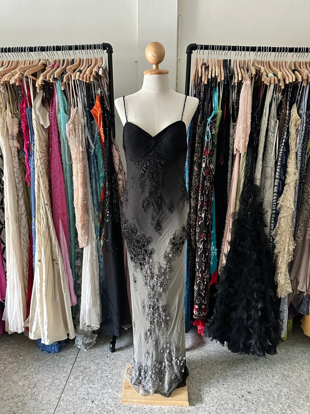 Gorgeous Black And Gray Gradient Beaded Chiffon Long Prom Dress Evening Dress Secondary image