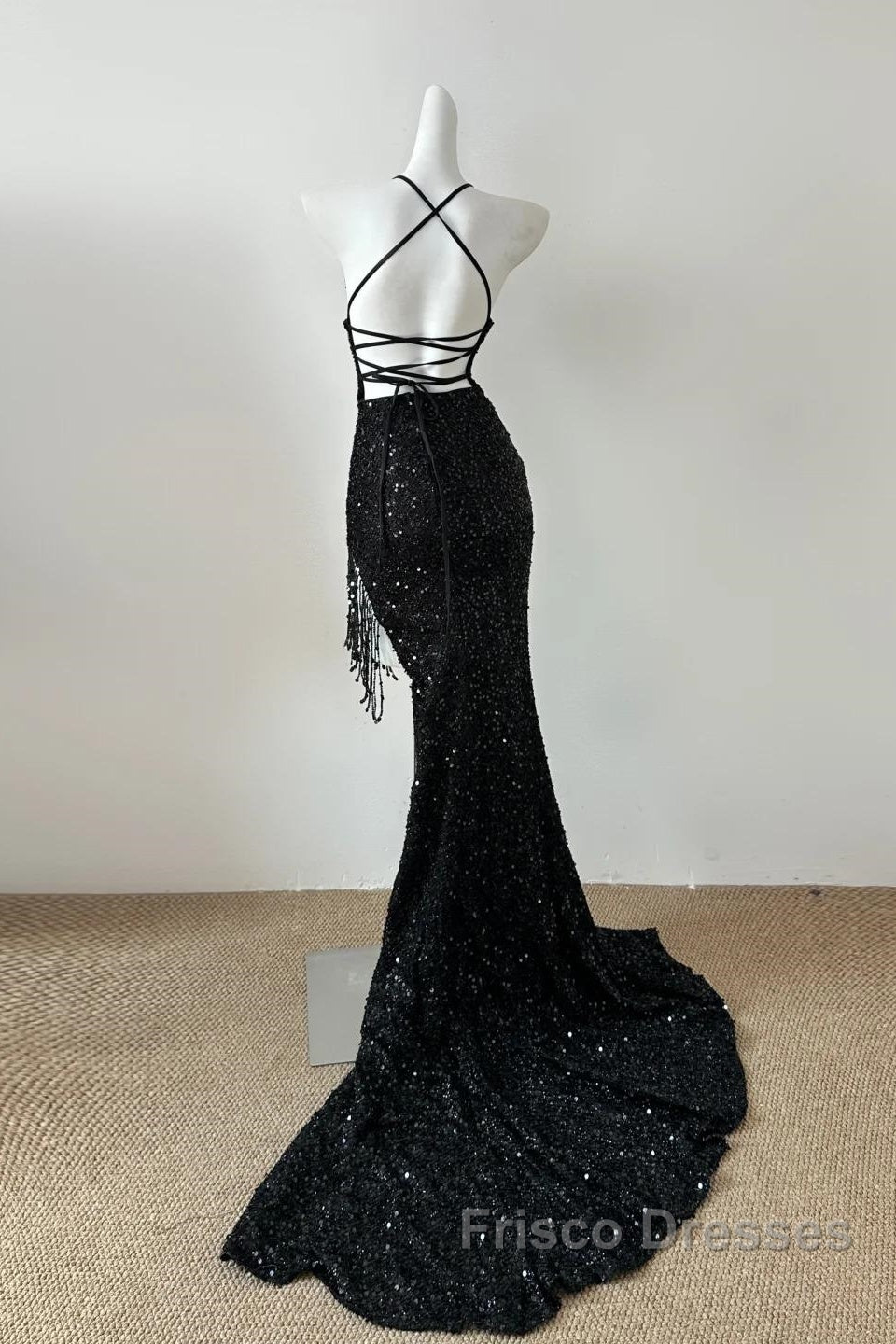 Gorgeous Black Sequin Mermaid Spaghetti Strap Vling Long Formal Prom Dress Backless Formal Evening Dress