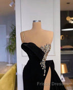 Gorgeous Black Split Front One Shoulder Formal Prom Dresses With Beading