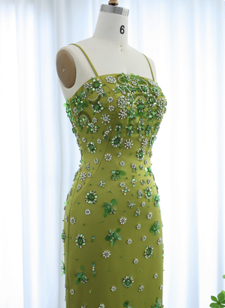 Gorgeous Green Bodycon Spaghetti Strap Square Neck Rhinestone Satin Long Prom Dress Evening Dress