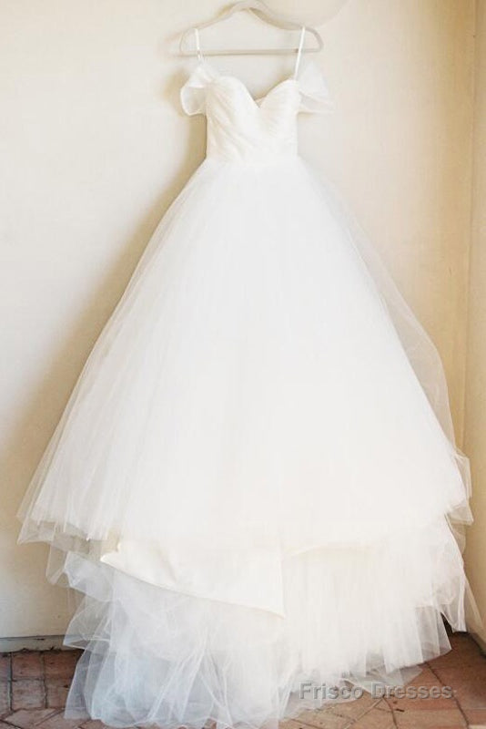 Gorgeous Plus Size Off-The-Shoulder Wedding Dresses Secondary image