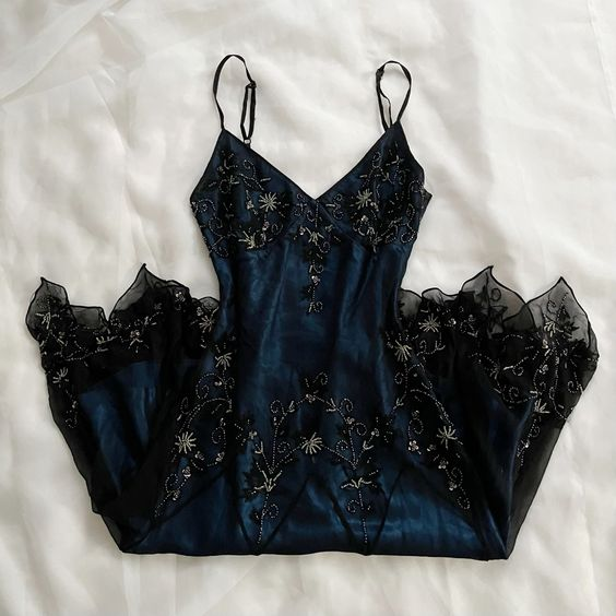 Gorgeous Mermaid Spaghetti Straps Beaded Navy Blue Satin Long Prom Dress