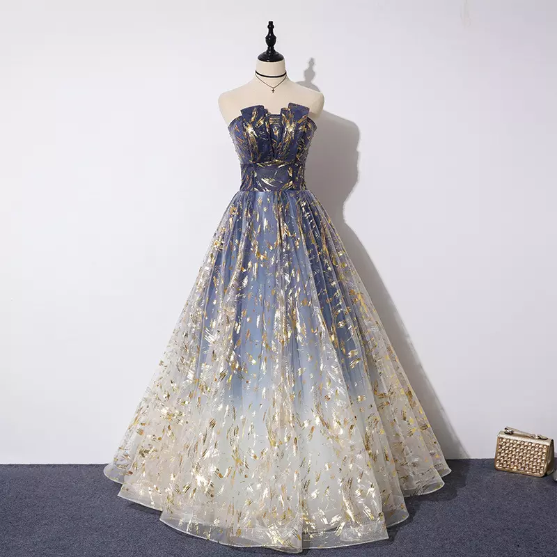 Gorgeous Tulle A-Line Party Gown, Fashionable Prom Dress