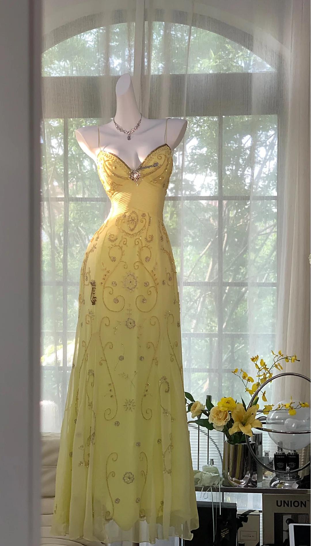 Gorgeous Butter Yellow Spaghetti Straps A-Line Tulle Beaded Long Prom Dresses Backless Evening Gowns Secondary image