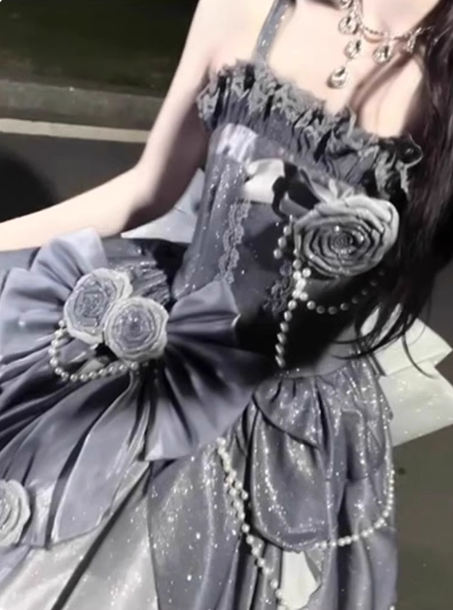 Gothic Sweet & Cool Silver Gray Spaghetti Strap 3D Floral Bow Sequined Satin Prom Dress Evening Dress