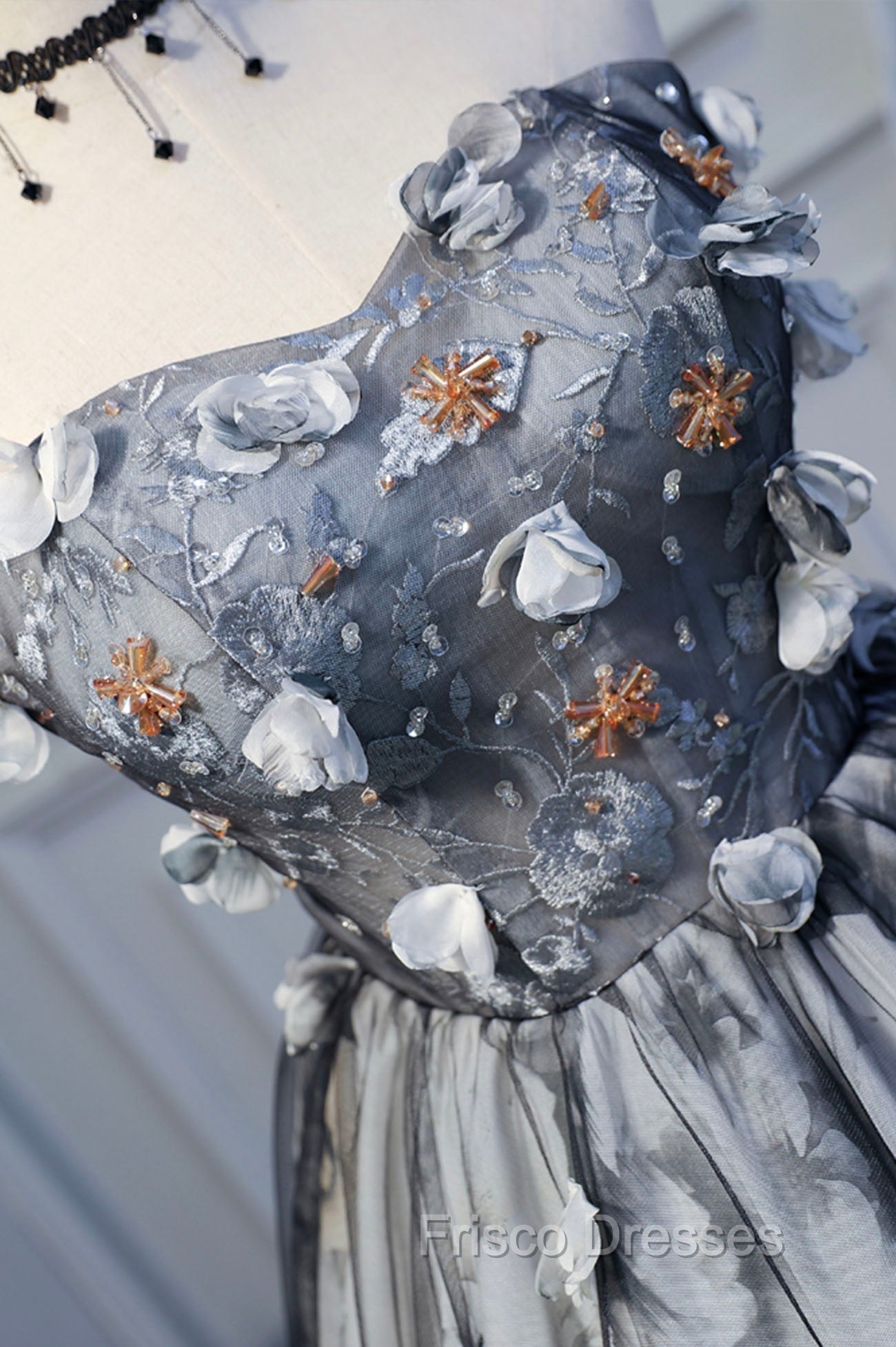 Gray Lace Strapless Short Formal Prom Dress, A-Line Sweetheart Neckline Party Dress