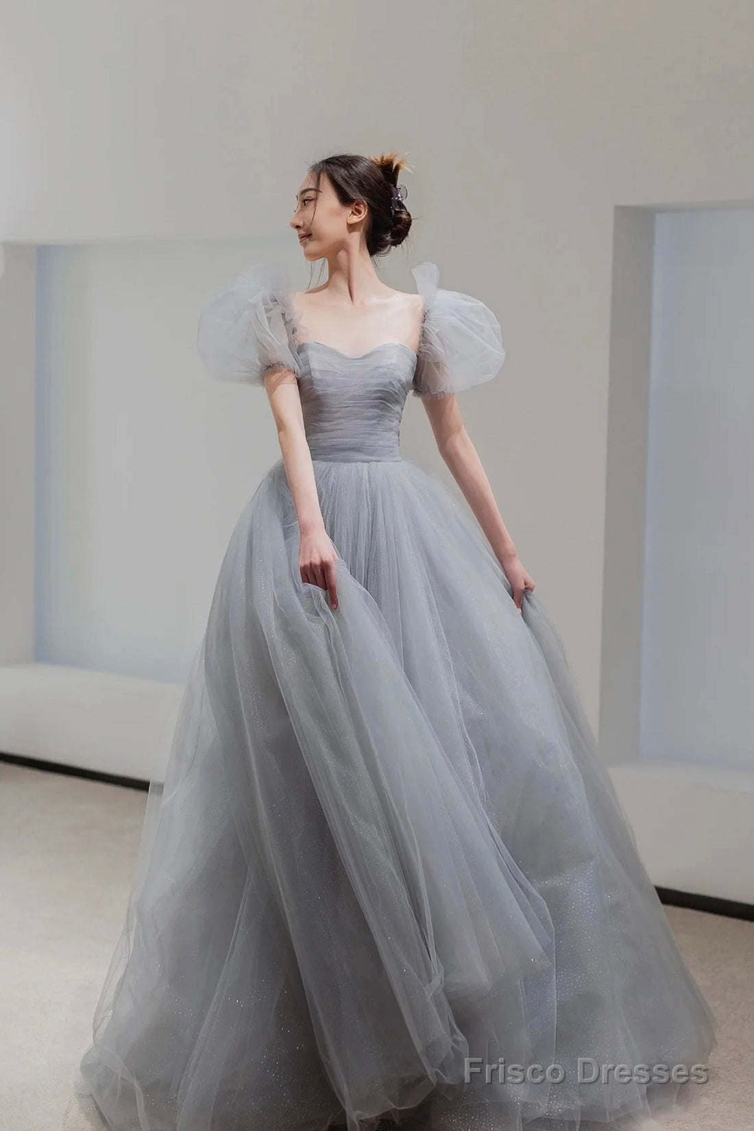 Gray Tulle Floor Length A-Line Prom Dress, Lovely Puff Sleeve Evening Party Dress Main image