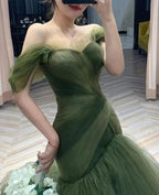 Green Beautiful Elegant Long Tulle Off-Shoulder Ball Gown Evening Dress