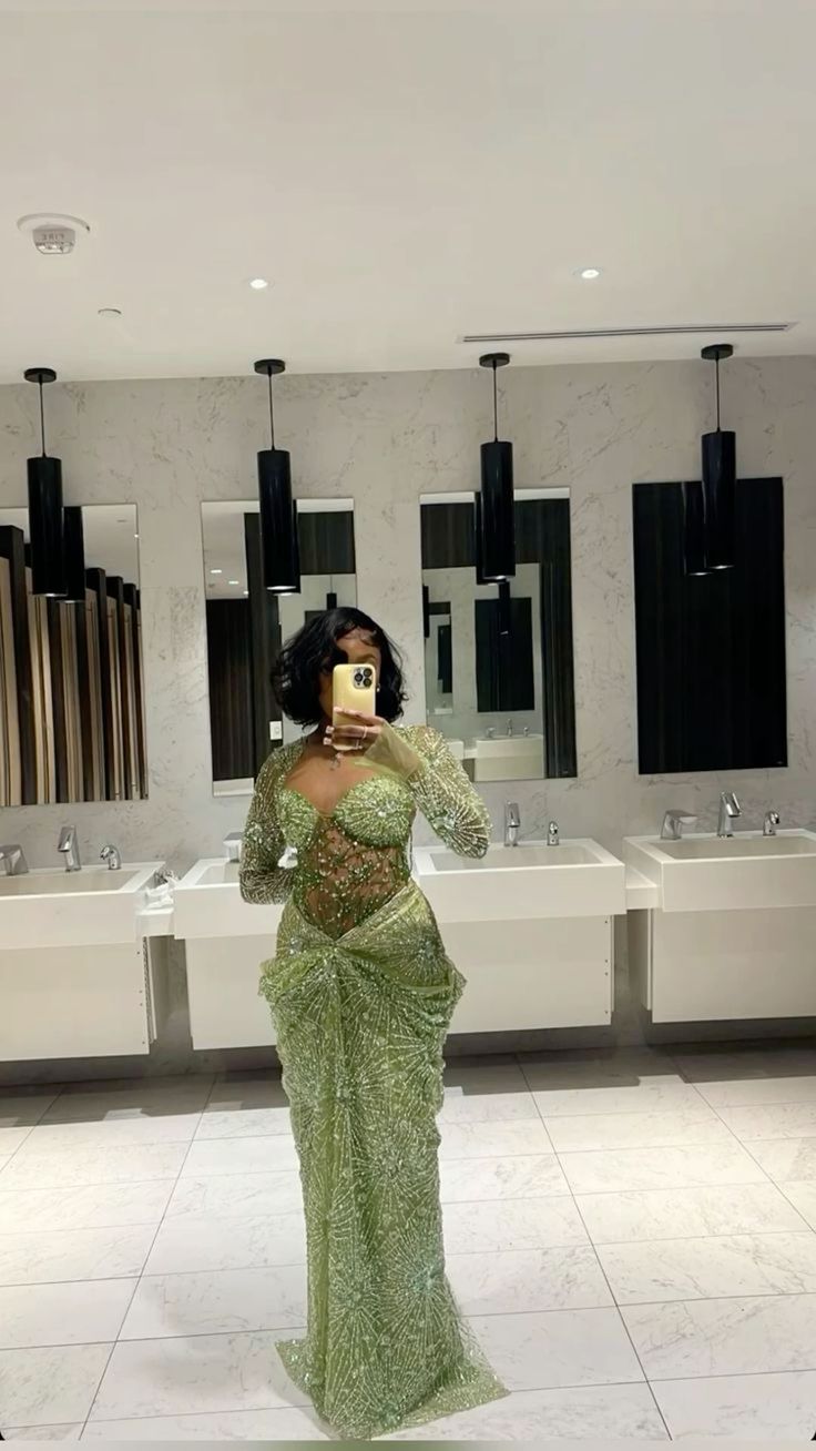 Green Long Prom Dresses Mermaid Evening Dress Secondary image