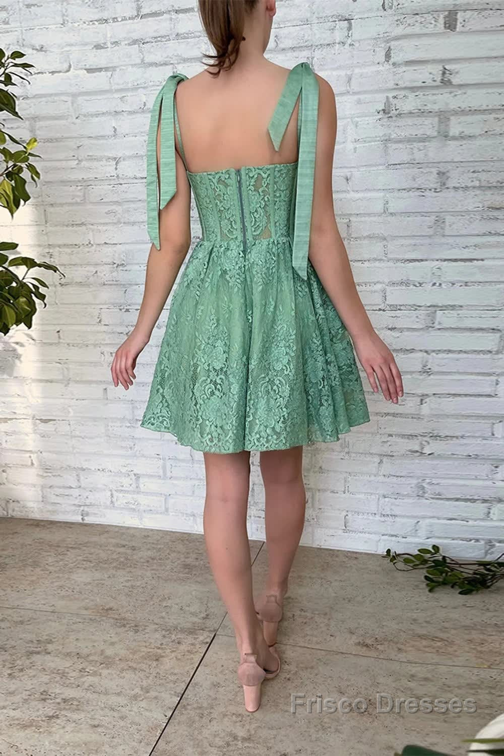 Green Sweetheart Homecoming Dress with Appliques Secondary image