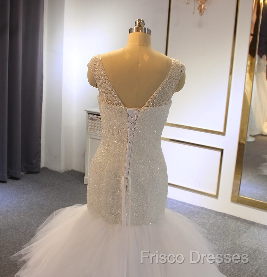 Hot Straps Mermaid Sequin Tulle White Wedding Dress V Neck With Beadings Secondary image