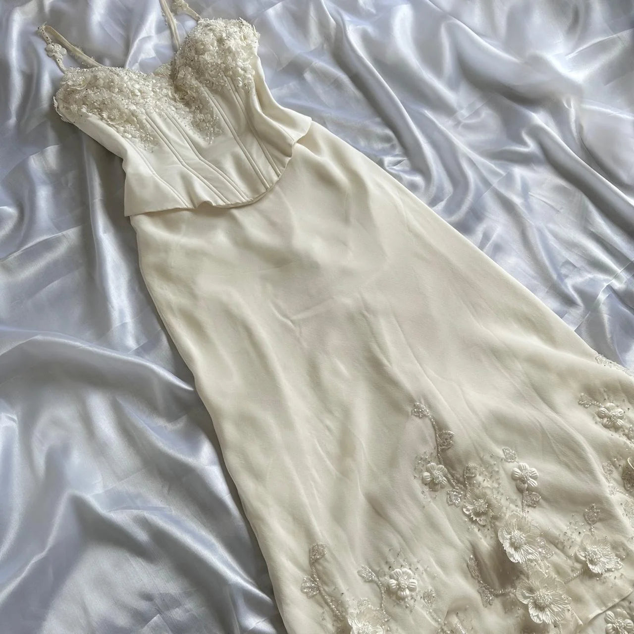 Ivory Luxury Gorgeous Fashion Exquisite Flowers Beading Long Chiffon Elegant Ball Gown Evening Dress Party Dress