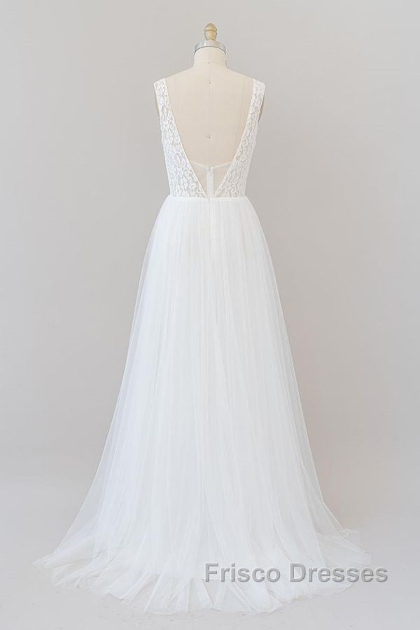 Long A-line Open Back V-neck Lace Tulle Wedding Dress