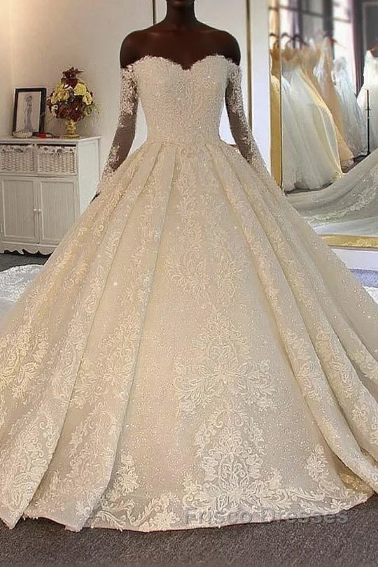 Long Ball Gown Sweetheart Lace Beading Wedding Dress with Sleeves Main image