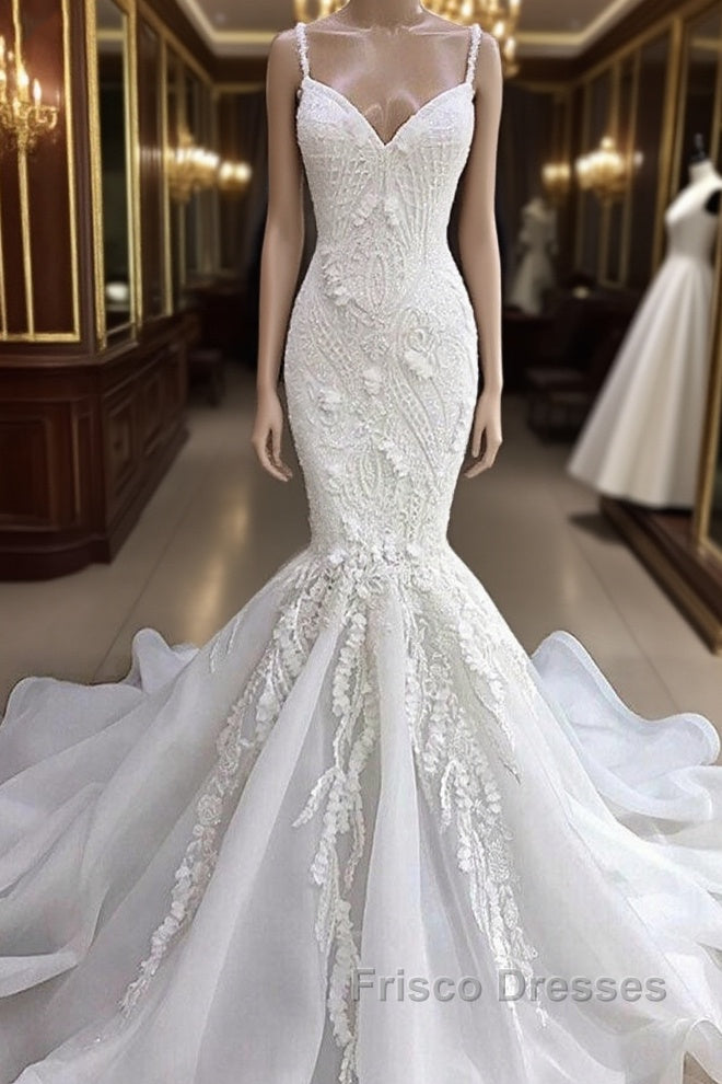Long Mermaid Spaghetti Strap Appliques Lace Wedding Dress Main image