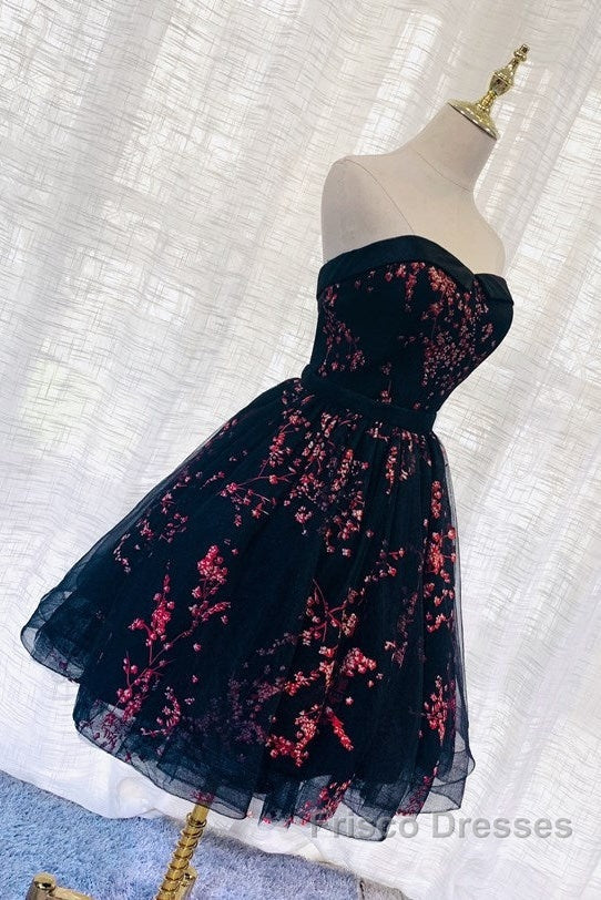 Lovely Black Sweetheart Short Homecoming Dress, Black Formal Prom Dress Secondary image