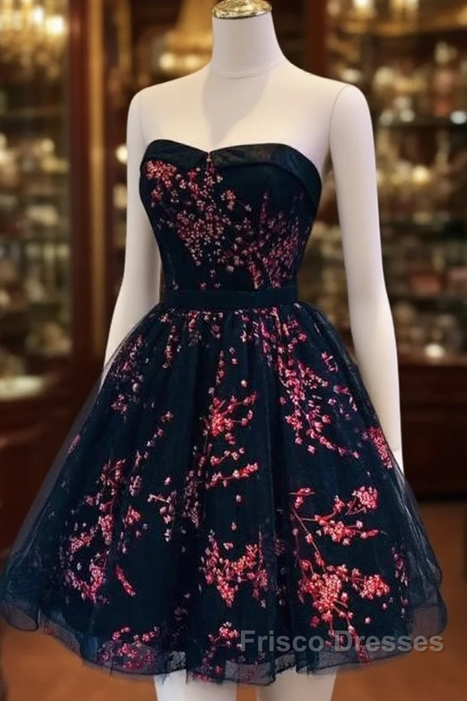Lovely Black Sweetheart Short Homecoming Dress, Black Formal Prom Dress Main image