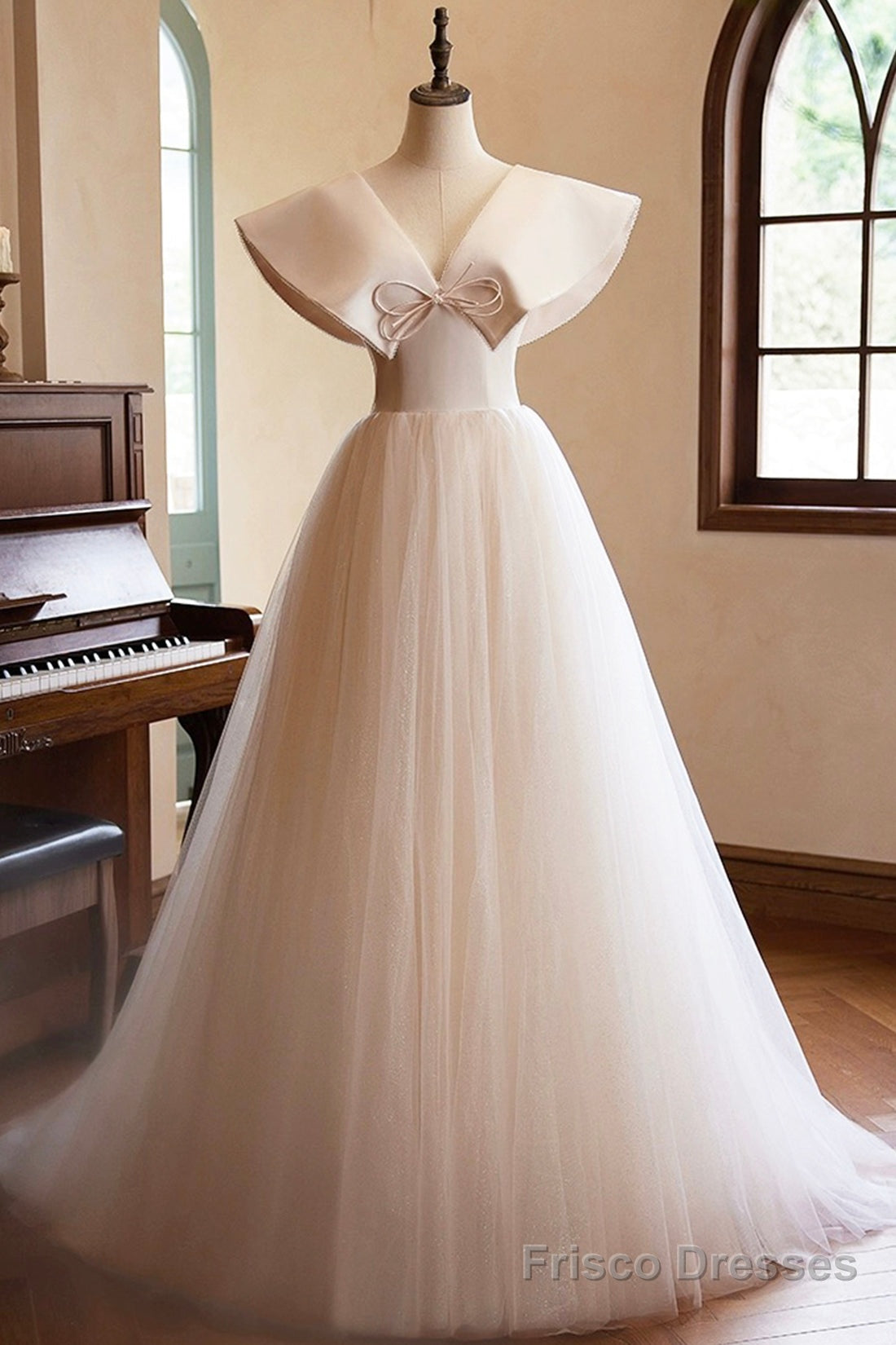 Lovely Champagne Long Prom Dresses, A-Line Princess V-Neck Bow Sleeveless Backless Formal Dresses Main image