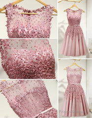 Lovely Junior Round Neckline Sleeveless Lace Appliques Sweetheart Keyhole Back Homecoming Dresses