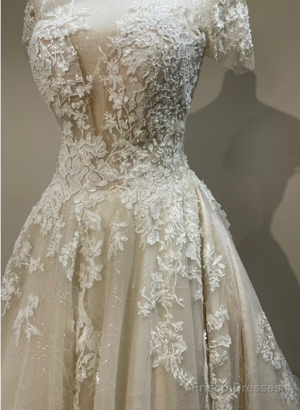 Lovely Round Neckline Tulle With Lace Applique Wedding Party Dress, Tulle Wedding Dress Secondary image