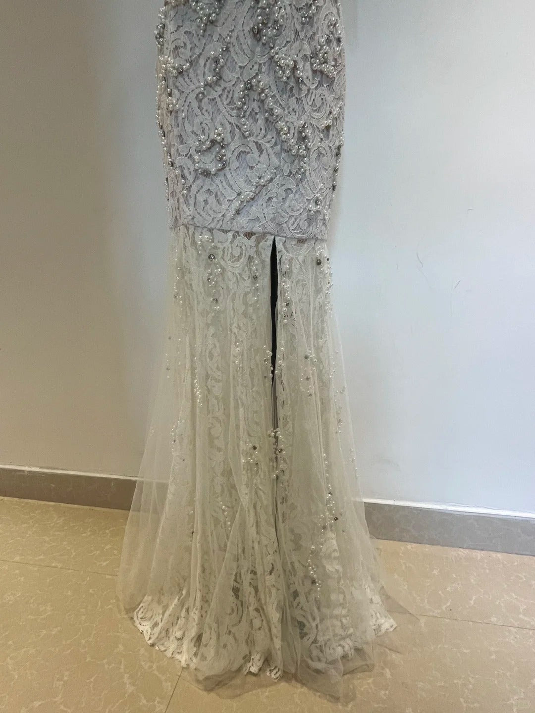 Luxurious And Elegant Sweetheart Neckline Pearl Rhinestone Lace Mermaid Long Prom Dress Evening Dress