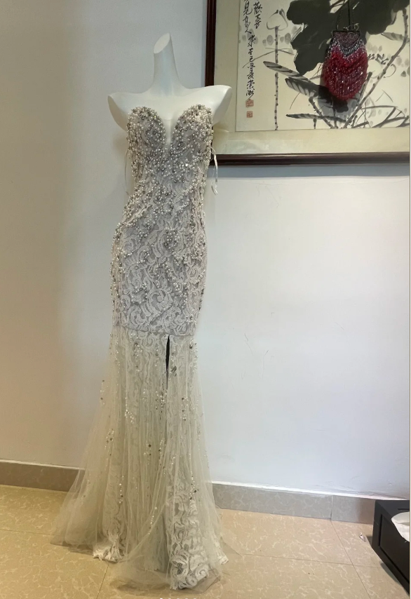Luxurious And Elegant Sweetheart Neckline Pearl Rhinestone Lace Mermaid Long Prom Dress Evening Dress