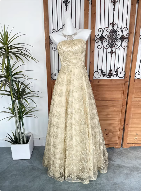 Luxurious Champagne Gold A-Line Strapless Embroidered Lace Tulle Long Prom Dress Evening Dress Main image