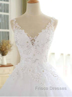 Luxurious Lace Beaded Wedding Dress New Arrival V Neck Straps Long Ball Gown Wedding Party Bridal Dress